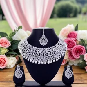 Sterling Rhodium Plated Jewellery Set With White Austrian Diamond